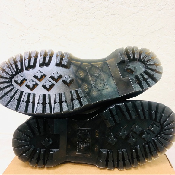 Dr. Martens  1460 Pascal Max Platform Combat Boots - Picture 5 of 6